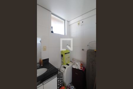 Banheiro da Suite de apartamento para alugar com 2 quartos, 142m² em Planalto, Belo Horizonte