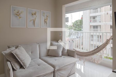 Sala de apartamento à venda com 2 quartos, 43m² em Vila Itapegica, Guarulhos