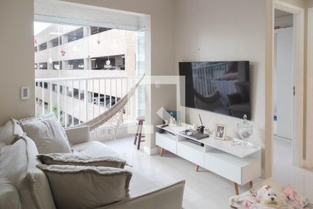 Sala de apartamento à venda com 2 quartos, 43m² em Vila Itapegica, Guarulhos