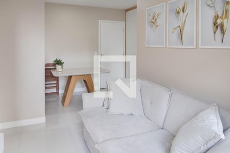 Sala de apartamento à venda com 2 quartos, 43m² em Vila Itapegica, Guarulhos