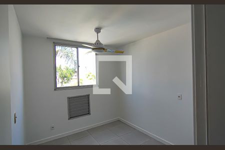 quarto 1 de apartamento para alugar com 2 quartos, 52m² em Taquara, Rio de Janeiro