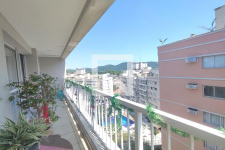 Sala de apartamento à venda com 3 quartos, 124m² em Taquara, Rio de Janeiro