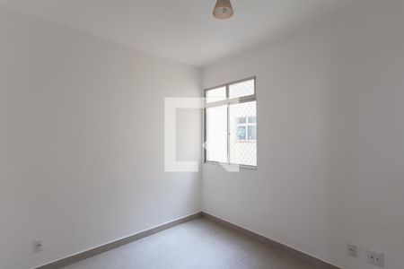 Quarto 1 de apartamento para alugar com 2 quartos, 66m² em Dona Clara, Belo Horizonte