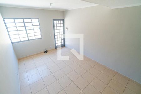 Sala de casa de condomínio para alugar com 2 quartos, 64m² em Americanópolis, São Paulo