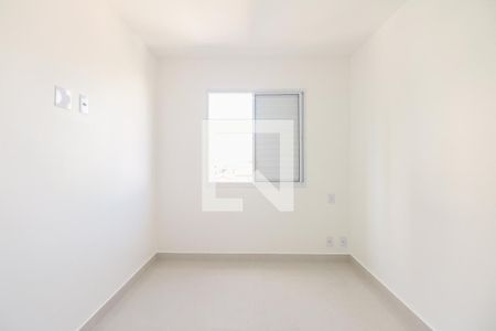 Quarto 1 de apartamento para alugar com 2 quartos, 39m² em Vila Carrão, São Paulo