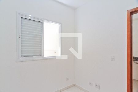 Quarto 2 de apartamento para alugar com 2 quartos, 40m² em Jardim Mangalot, São Paulo