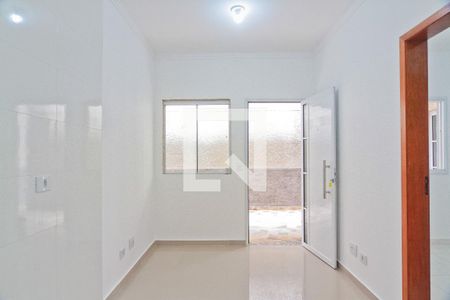 Sala de apartamento para alugar com 2 quartos, 40m² em Jardim Mangalot, São Paulo