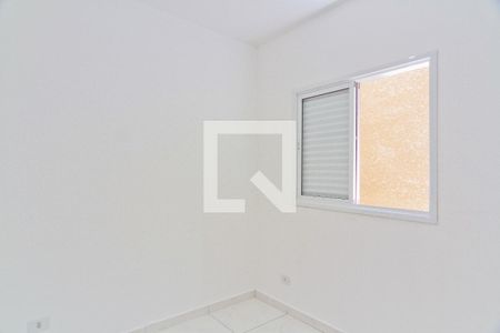 Quarto 2 de apartamento para alugar com 2 quartos, 40m² em Jardim Mangalot, São Paulo