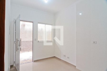 Sala de apartamento para alugar com 2 quartos, 40m² em Jardim Mangalot, São Paulo