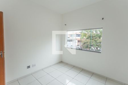 Quarto 2 de apartamento para alugar com 2 quartos, 60m² em Eymard, Belo Horizonte