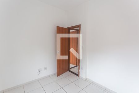 Quarto 2 de apartamento para alugar com 2 quartos, 60m² em Eymard, Belo Horizonte