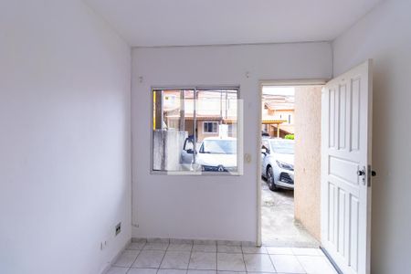 Sala de casa de condomínio para alugar com 2 quartos, 83m² em Jardim Petropolis, Cotia