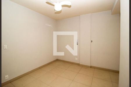 Sala de apartamento à venda com 1 quarto, 40m² em Floresta, Belo Horizonte