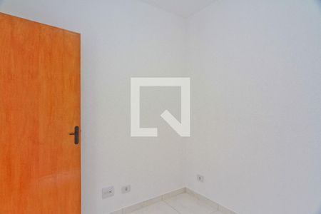 Quarto 2 de apartamento para alugar com 2 quartos, 40m² em Jardim Mangalot, São Paulo