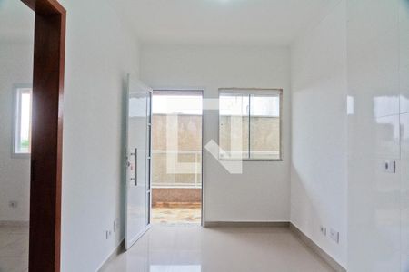 Sala de apartamento para alugar com 2 quartos, 38m² em Jardim Mangalot, São Paulo