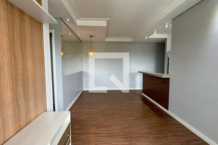 Sala de apartamento para alugar com 2 quartos, 57m² em Jardim Maria Helena, Barueri