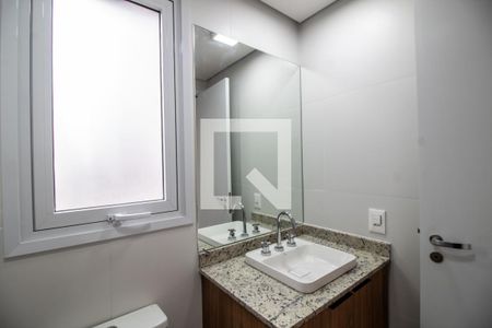 Banheiro da Suíte de apartamento à venda com 1 quarto, 48m² em Vila Sao Francisco (zona Sul), São Paulo