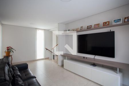 Sala de casa à venda com 5 quartos, 300m² em Carlos Prates, Belo Horizonte