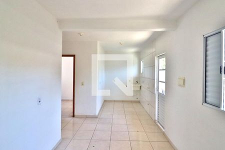 Sala/Cozinha de casa para alugar com 2 quartos, 42m² em Sumaré, Alvorada