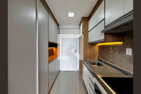 Cozinha  de kitnet/studio para alugar com 0 quarto, 25m² em Campo Belo, São Paulo