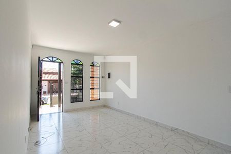 Sala de casa para alugar com 3 quartos, 116m² em Jardim Maria Antônia Prado, Sorocaba