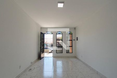 Sala de casa para alugar com 3 quartos, 116m² em Jardim Maria Antônia Prado, Sorocaba