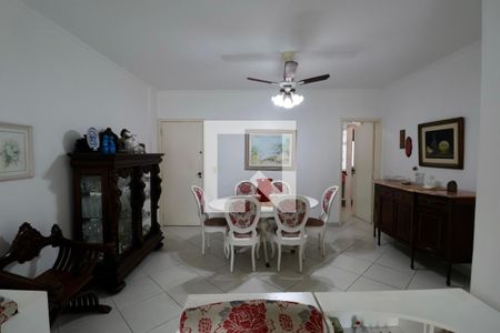 Sala de apartamento para alugar com 3 quartos, 100m² em Jardim Las Palmas, Guarujá