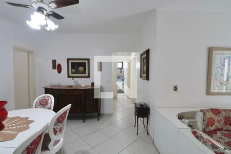 Sala de apartamento para alugar com 3 quartos, 100m² em Jardim Las Palmas, Guarujá