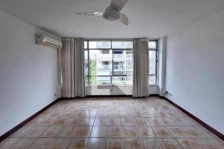 Sala de apartamento à venda com 3 quartos, 100m² em Icaraí, Niterói