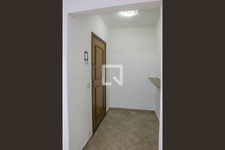 Entrada de apartamento para alugar com 2 quartos, 99m² em Bom Retiro, São Paulo