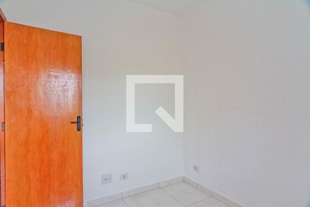 Quarto 1 de apartamento para alugar com 2 quartos, 40m² em Jardim Mangalot, São Paulo