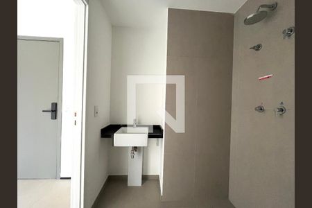 Banheiro de kitnet/studio à venda com 1 quarto, 30m² em Paraíso, São Paulo