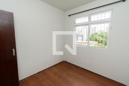 Quarto 2 de apartamento à venda com 3 quartos, 60m² em Padre Eustáquio, Belo Horizonte