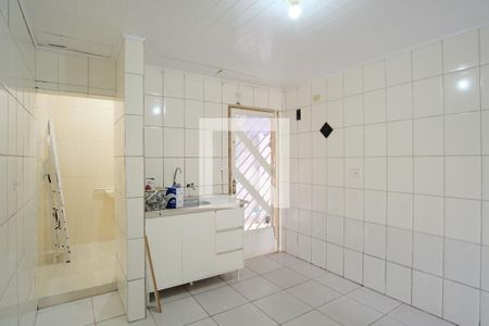 Cozinha de casa para alugar com 1 quarto, 32m² em Vila Carrão, São Paulo