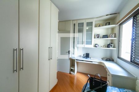 Quarto de apartamento à venda com 2 quartos, 65m² em Baeta Neves, São Bernardo do Campo