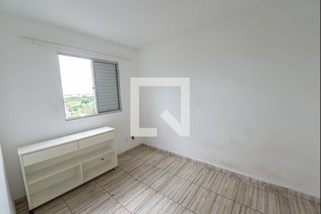 Quarto 2 de apartamento para alugar com 2 quartos, 35m² em Parque Senhor do Bonfim, Taubaté