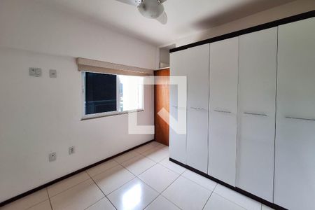 Quarto 1 de apartamento para alugar com 2 quartos, 60m² em Itaipu, Niterói