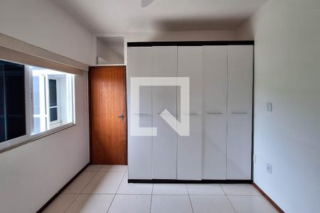 Quarto 1 de apartamento para alugar com 2 quartos, 60m² em Itaipu, Niterói