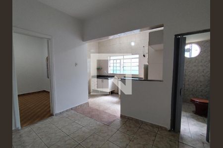 Casa para alugar com 2 quartos, 80m² em Sagrada Família, Belo Horizonte