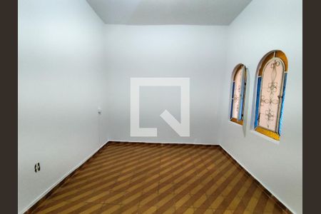 Quarto de casa para alugar com 2 quartos, 80m² em Sagrada Família, Belo Horizonte