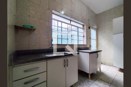 Casa para alugar com 2 quartos, 80m² em Sagrada Família, Belo Horizonte