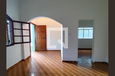 Casa para alugar com 2 quartos, 80m² em Sagrada Família, Belo Horizonte