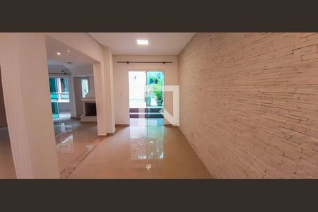 Sala de casa à venda com 3 quartos, 340m² em City Bussocaba, Osasco