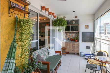 Varanda Gourmet de apartamento à venda com 3 quartos, 126m² em Barra Funda, São Paulo