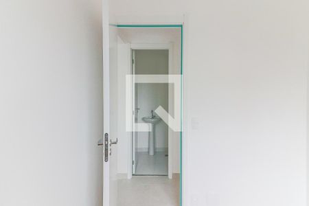 Quarto 1 de apartamento para alugar com 2 quartos, 32m² em Jardim Celeste, São Paulo