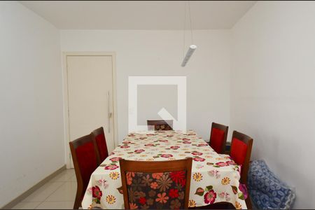 Sala 2 ambientes de apartamento para alugar com 3 quartos, 90m² em Sion, Belo Horizonte