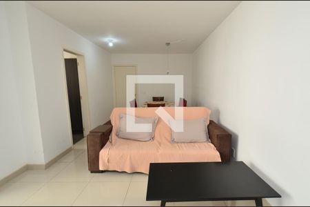 Sala 2 ambientes de apartamento para alugar com 3 quartos, 90m² em Sion, Belo Horizonte