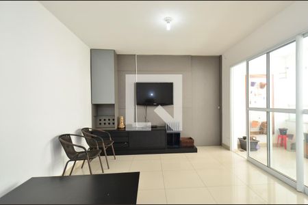 Sala 2 ambientes de apartamento para alugar com 3 quartos, 90m² em Sion, Belo Horizonte