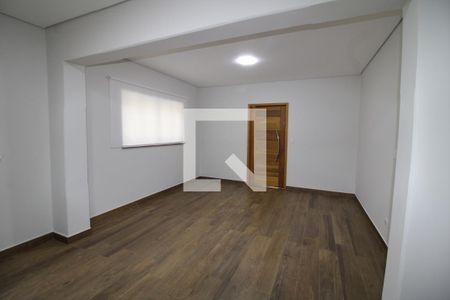 Sala de casa para alugar com 3 quartos, 190m² em Vila Ester (zona Norte), São Paulo