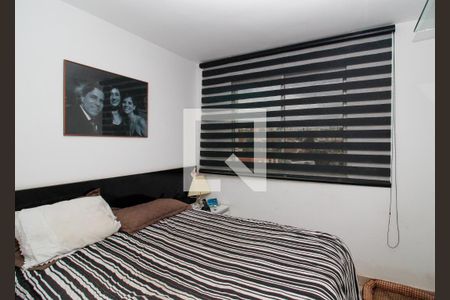 Quarto 1 de apartamento para alugar com 2 quartos, 120m² em Sagrada Família, Belo Horizonte